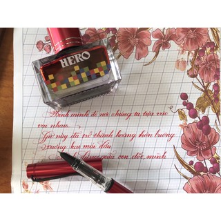 Mực Hero đỏ luyện chữ đẹp cao cấp