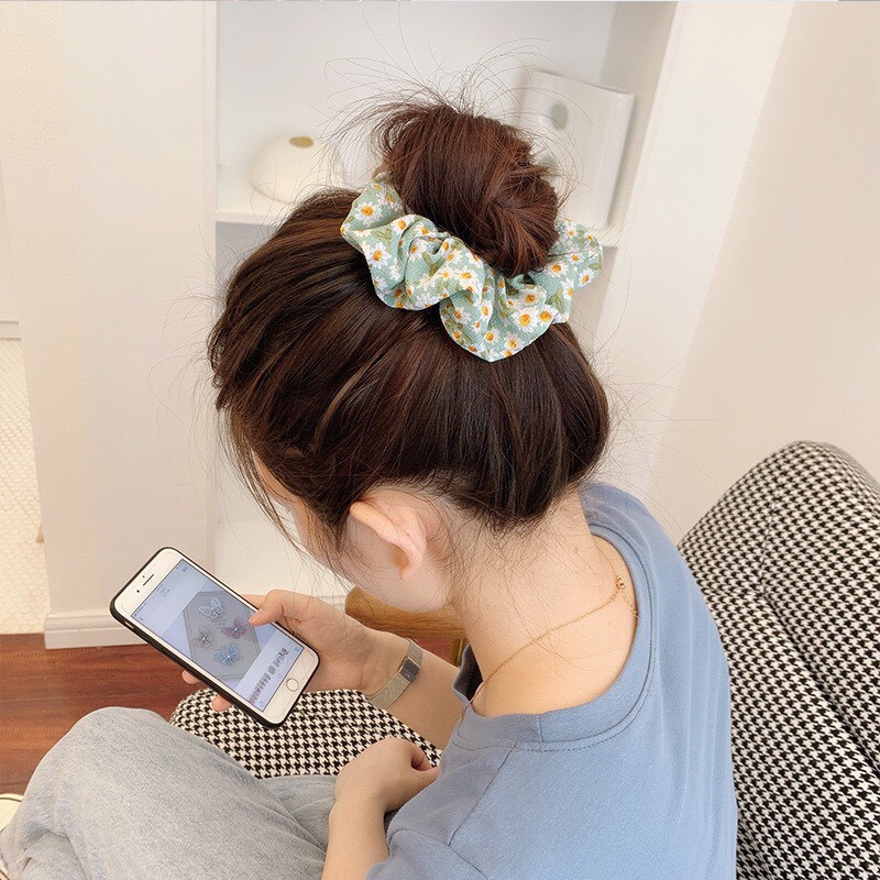 Dây cột tóc Scrunchies hoa cúc vintage dây cột tóc Hàn Quốc - Mã SC048