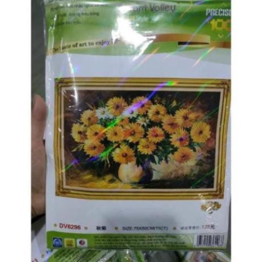 Tranh thêu Chữ thập Bình hoa cúc Dream valley mẫu mới  DV6296(75x50 cm) chưa thêu