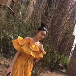 (SẴN) Váy trễ vai bèo
