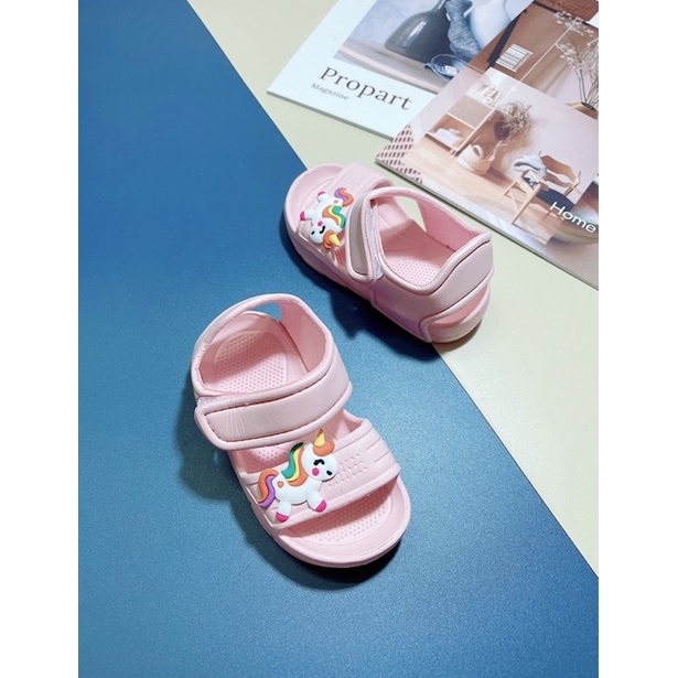 Xăng đan xốp con thú