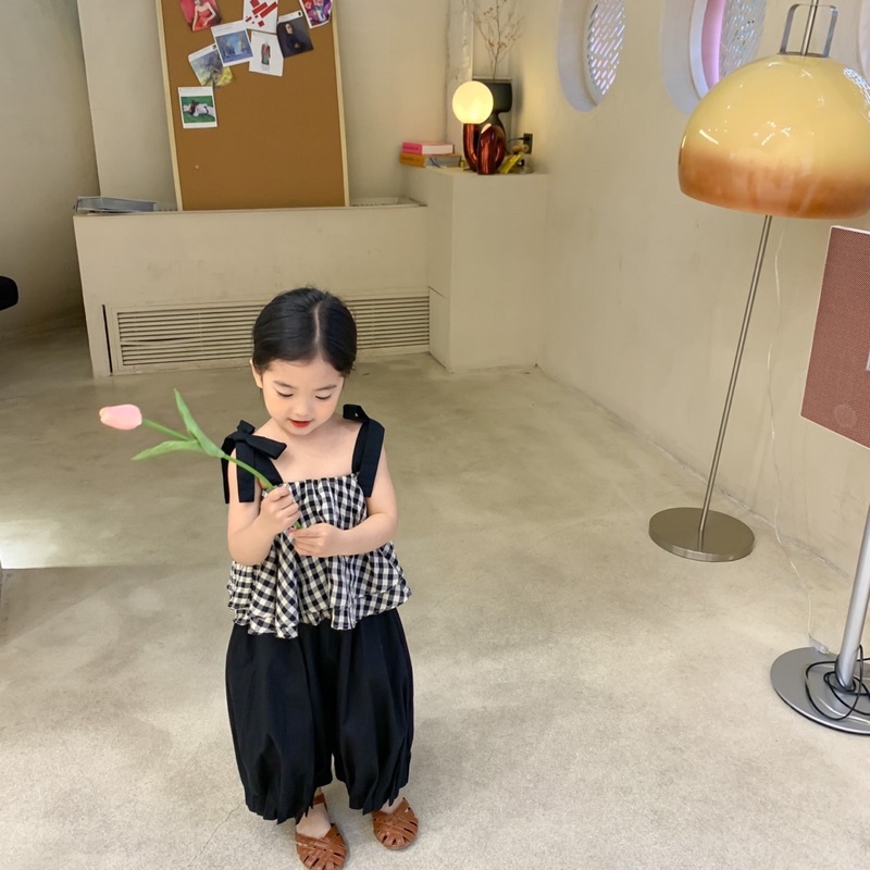 Set áo dây 2 tầng quần thô đũi bé gái