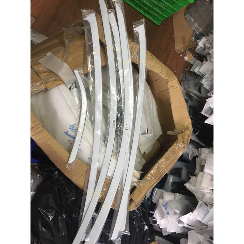 🔥 Freeship 🔥 Ốp viền cong chân kính inox xe Sunny cao cấp/ Phụ kiện làm đẹp, đồ chơi xe Nissan Sunny