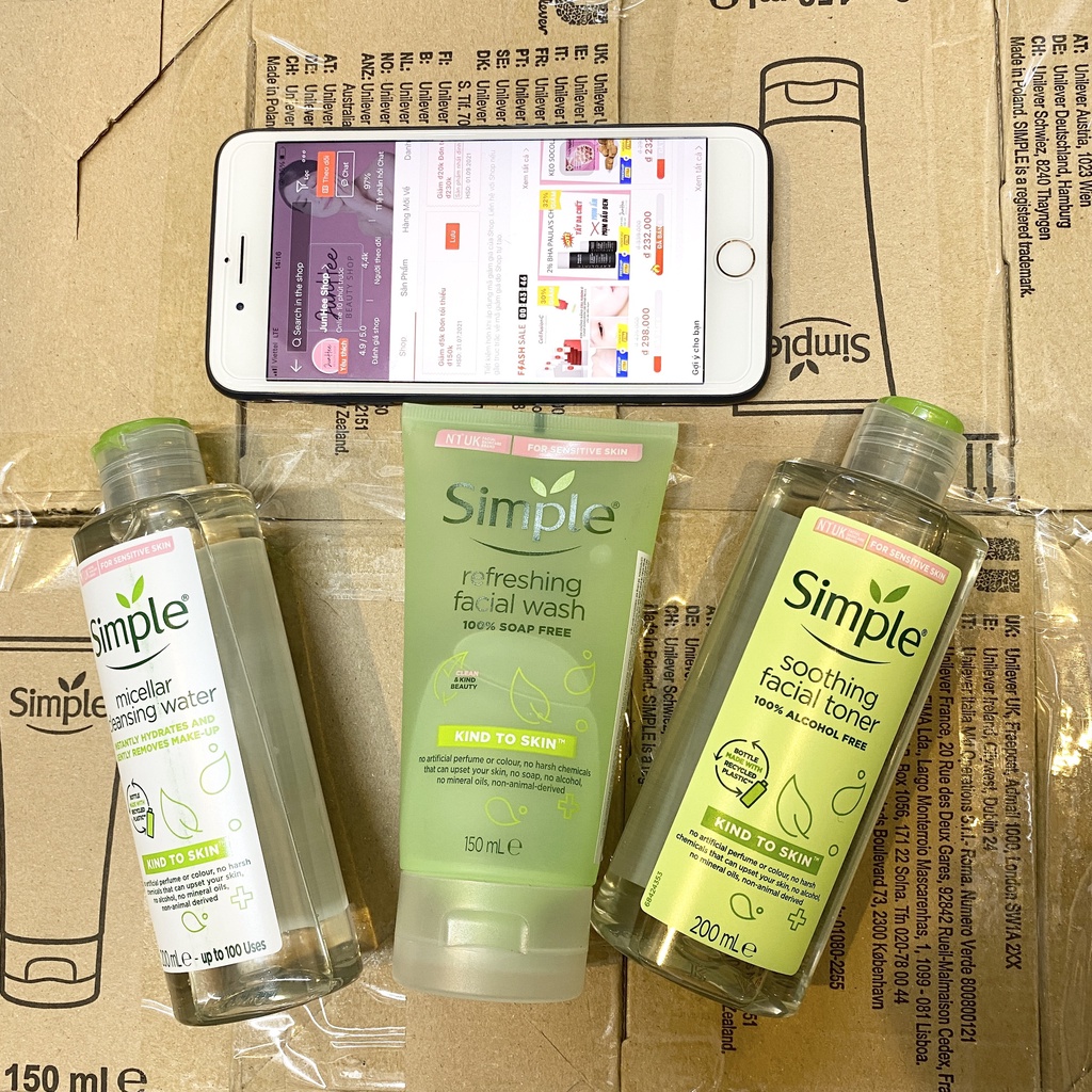 [COMBO] Sữa rửa mặt, Tẩy trang, Nước hoa hồng Simple sạch sâu, dịu nhẹ cho da nhạy cảm | BigBuy360 - bigbuy360.vn