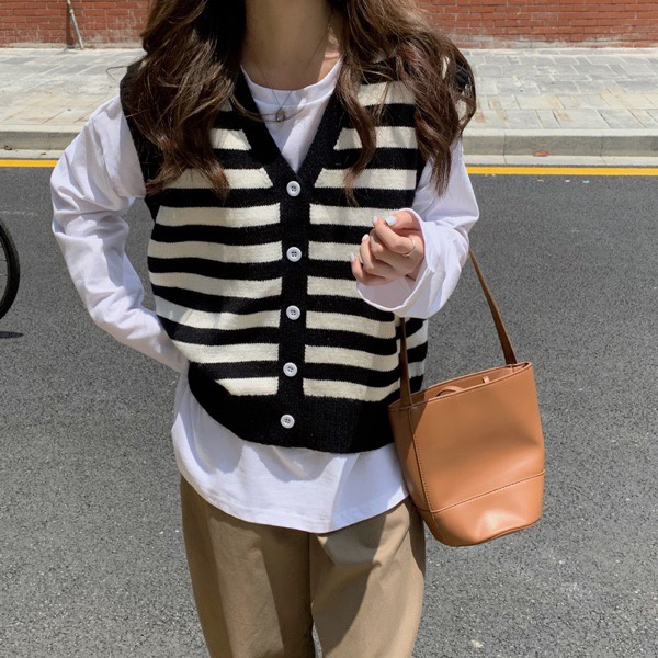 Áo Gile Kẻ Ngang Đóng Cúc Mẫu Mới M0130-Violet