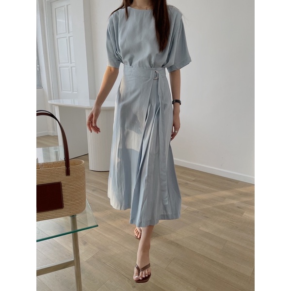 Set áo + chân váy linen