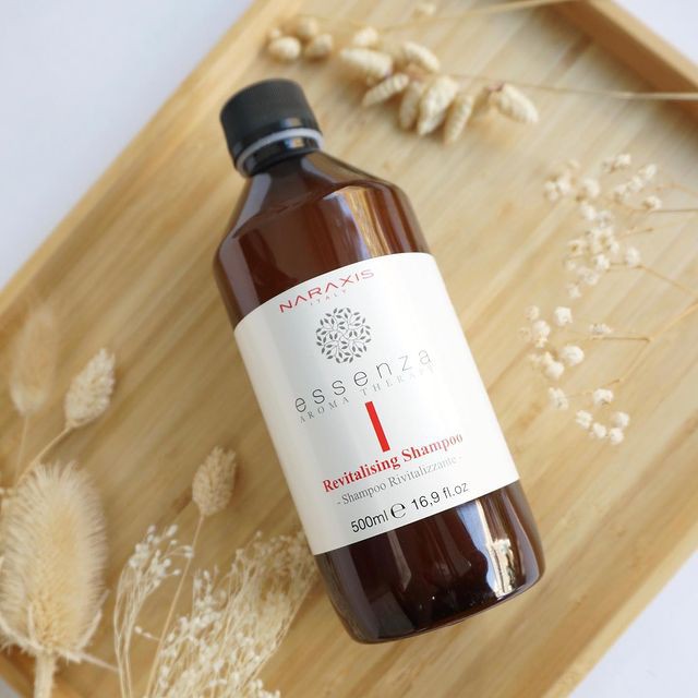 Dầu gội bổ sung dưỡng chất phục hồi, chống rụng NARAXIS ESSENZA AROMA THERAPY REVITALISING SHAMPOO 500ml