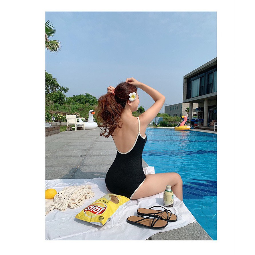 Áo bikini 1 mảnh, Bodysuit đen viền trắng khoét lưng baby