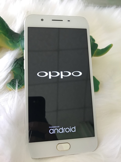 Máy điện thoại oppo F1s đã qua sử dụng