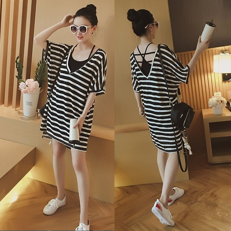 Set Áo Hai Dây + Đầm Kẻ Sọc Dáng Rộng Xẻ Tà Thời Trang Cho Nữ
