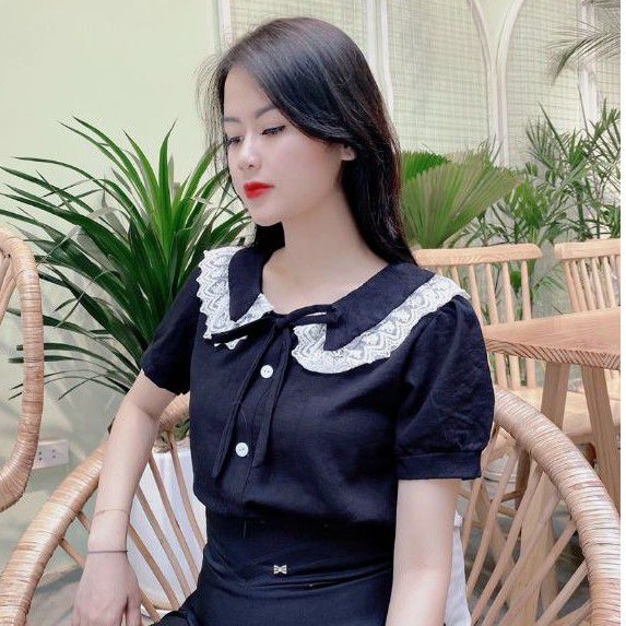 Áo Kiểu Chất Đũi Ngắn Tay - Khuy Cài Cổ Bèo Phối REN V30