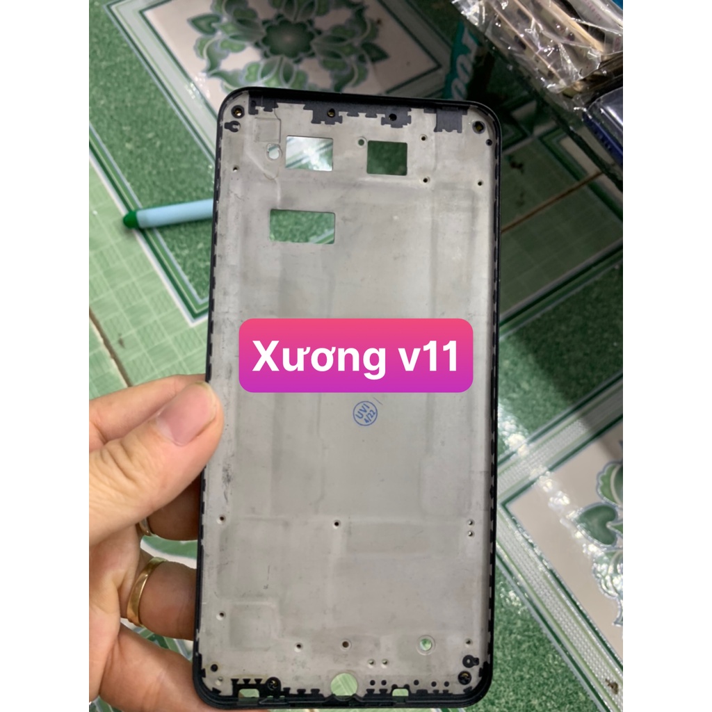 Khung xương sườn điện thoại vivo v11/ v11i chung nhau