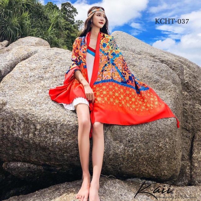Khăn choàng đi biển - du lịch