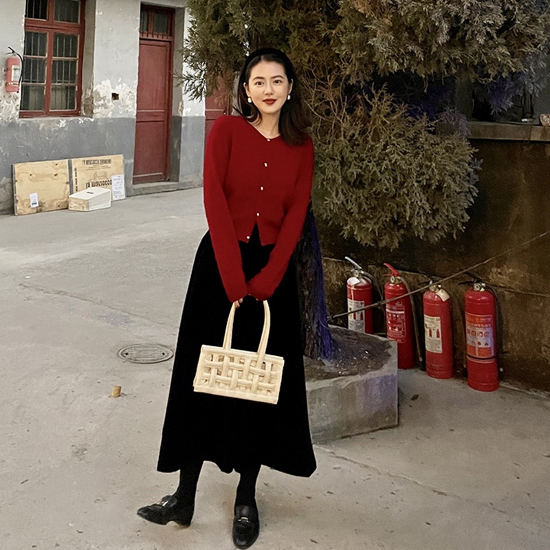 [ORDER] Set Áo Len Váy Dài Tay + Váy Nhung Đen Dáng Dài Mùa Thu Phong Cách Hàn Quốc AC058 ICC Official Store
