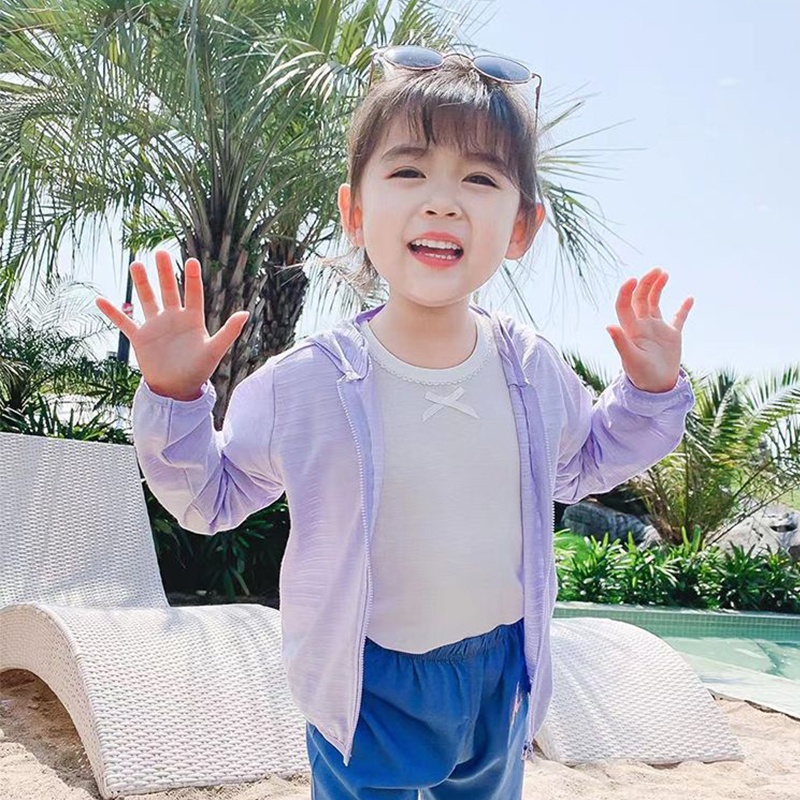 Áo Khoác Chống Nắng Thoáng Khí Thấm Hút Mồ Hôi Có Mũ Trùm Thời Trang Đi Biển Cho Bé