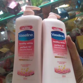 Kem dưỡng trắng da toàn thân Vaseline chai lớn 350 ml