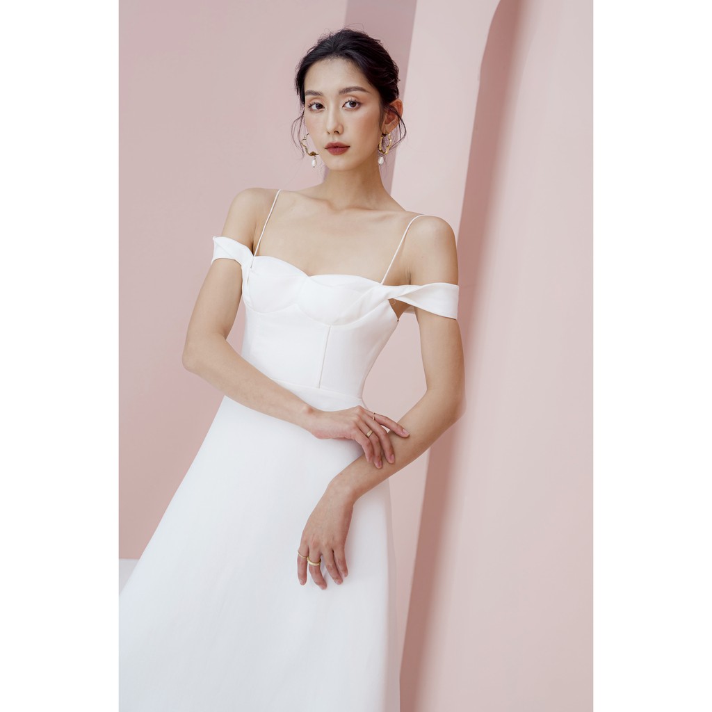 MOLLYNISTA - Đầm Fally trắng cúp gọng xoắn dây | BigBuy360 - bigbuy360.vn