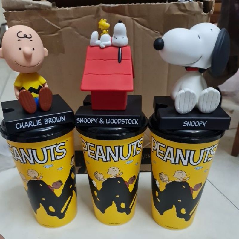 Ly/cốc Peanuts CGV