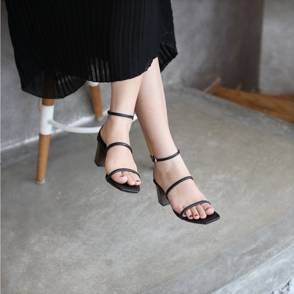 GIÀY SANDAL NỮ CHIN CHIN 2 QUAI ÔM CHÂN CAO 6P HÀNG VNXK