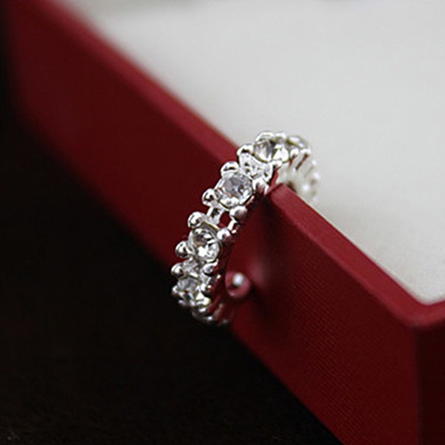 Bông tai dạng kẹp đính đá sang trọng cho nữ