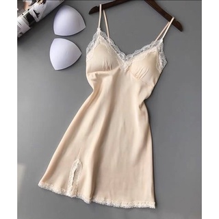 Đầm ngủ phi lụa phối ren kèm đệm ngực
