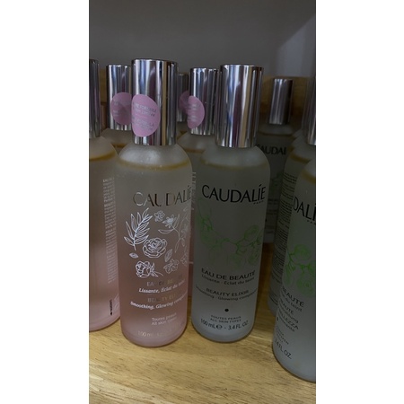 Xịt dưỡng Caudalie beauty elixir