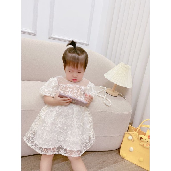 Váy ren trắng bé gái- Đầm công chúa cho bé chất ren thêu hoa mềm mại size 9 - 22ky