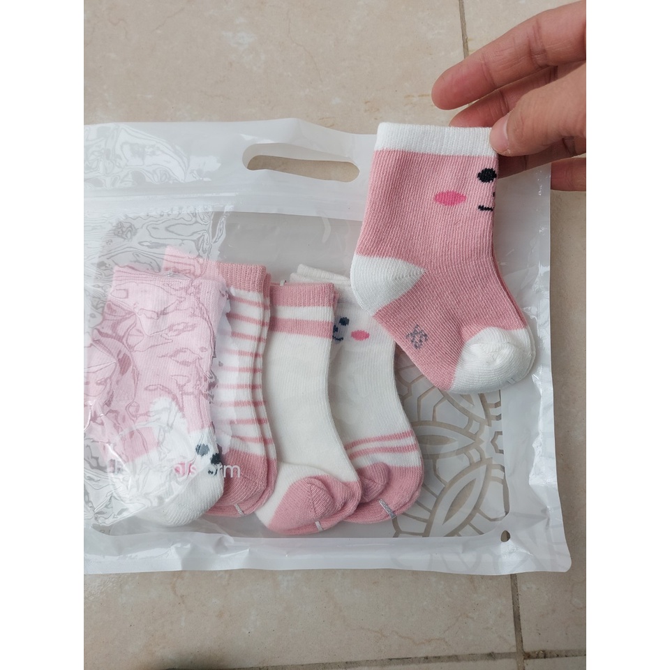 Combo 5 đôi tất cho bé siêu đáng yêu, dày dặn, co dãn tốt, chất liệu sơi dệt cotton len cao cấp an toàn cho bé