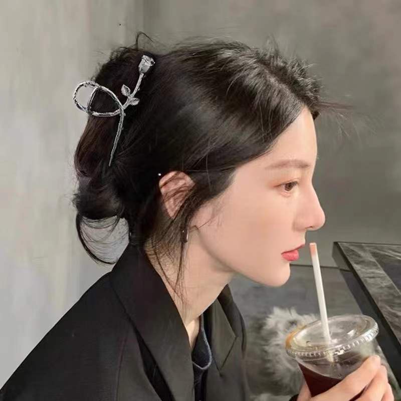 Kẹp Tóc Hình Hoa Hồng Bằng Kim Loại Thanh Lịch Bắt Mắt