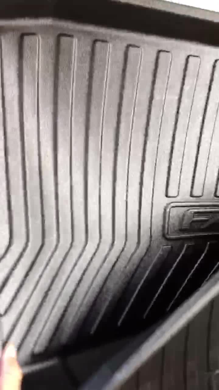 Lót cốp xe Fadil 2019- 2020- 2021- 2022- 2023 nhựa dẻo siêu đẹp, siêu bền, chống thấm nước, không mùi, vừa khít xe | BigBuy360 - bigbuy360.vn