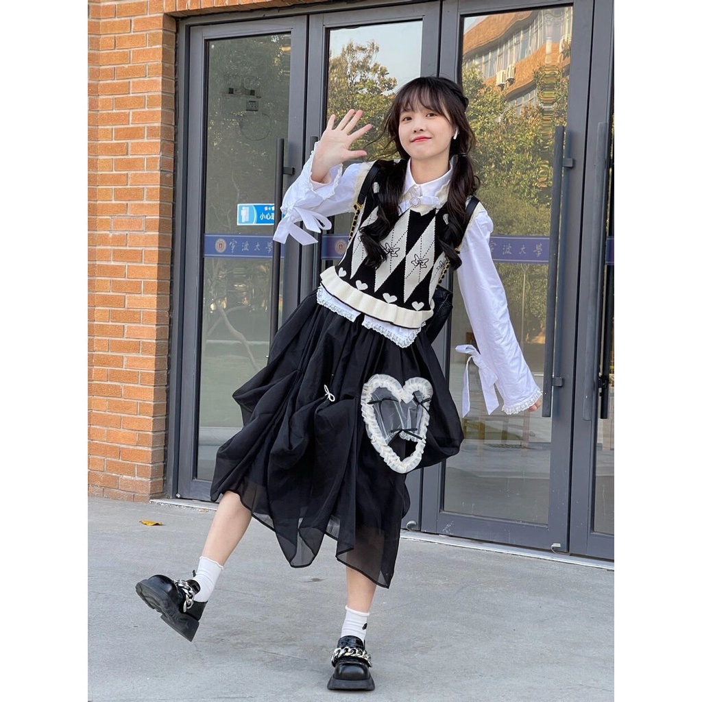 Three-piece suit/one-piece western style sweet rhombic knitted vest bow shirt skirt spring and autumn suit women's vqqh