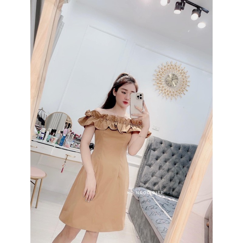 Váy trễ vai nâu tây phối bèo dáng xoè chữ A ngắn tiểu thư siêu xinh, Đầm dự tiệc bẹt vai chất thô mềm đẹp | BigBuy360 - bigbuy360.vn