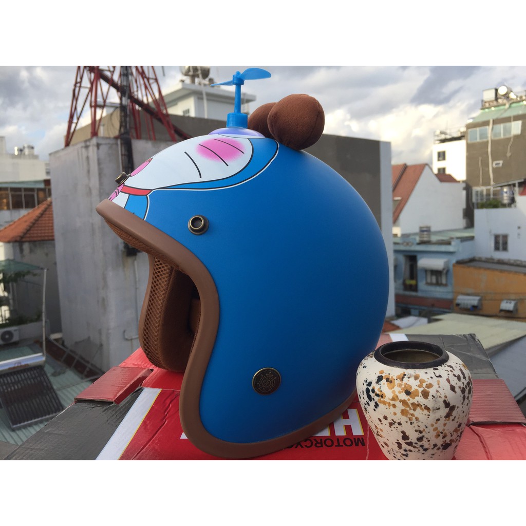 COMBO MŨ BẢO HIỂM 3/4 DOREMON CÓ TAI + CHONG CHÓNG