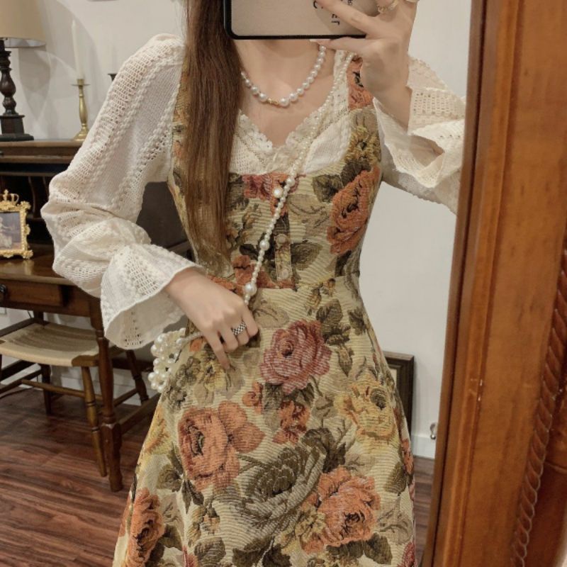 Váy Hoa Tay Bồng Cúc Ngọc Phối Ren Phong Cách Retro  ❤️