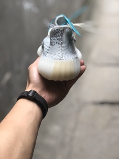 Giày 350 v2 cloud đủ hộp