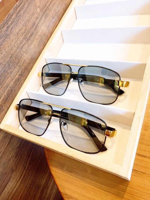 Mắt kính thời trang nam nữ đổi màu cao cấp_ full box  _ bảo hành 12 tháng | BigBuy360 - bigbuy360.vn