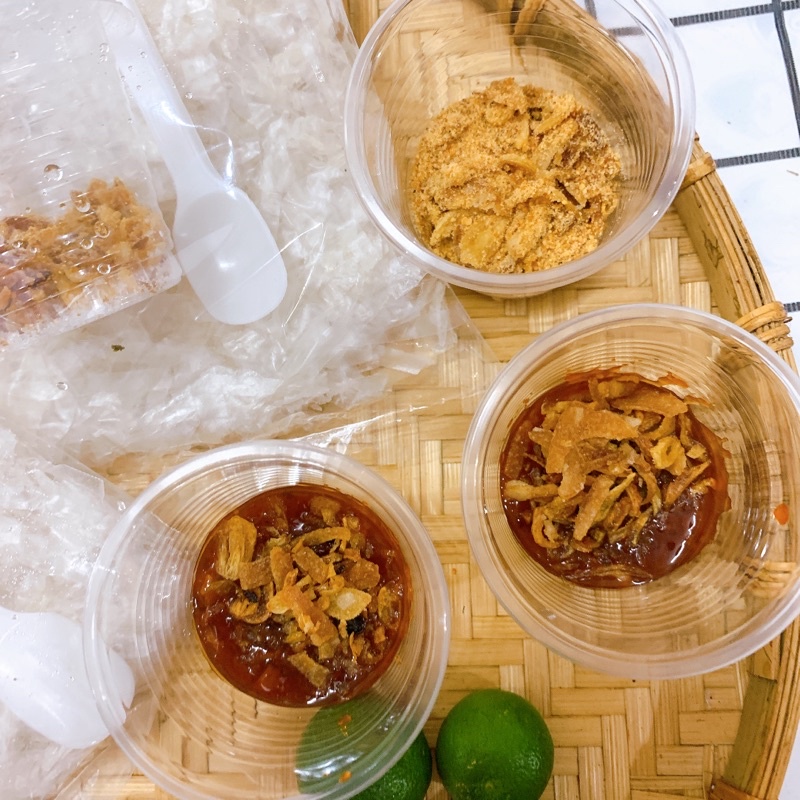 Bánh Tráng Sợi Phơi Sương Dẻo Chấm Muối Hành Phi Cay Cay Không Dầu Mỡ Tíc Tắc