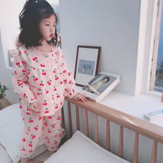 Đồ bộ mặc nhà cho bé