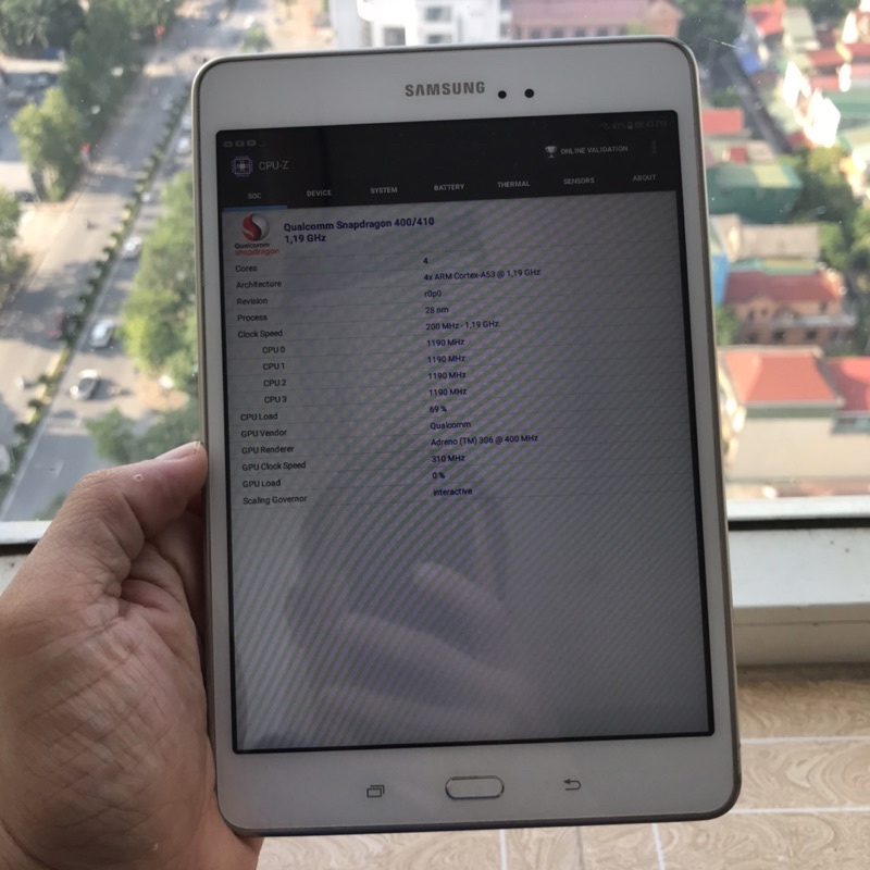 Máy tính bảng Samsung Galaxy tab A 8.0 ram 1.5Gb+16Gb-tặng kèm bao da