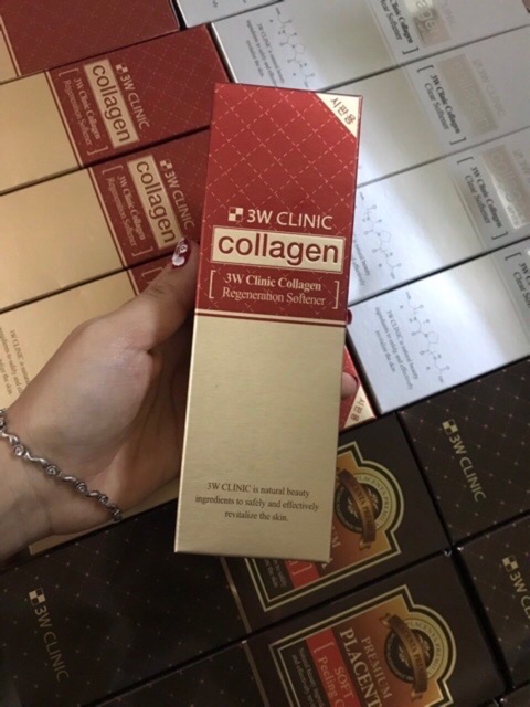 Nước Hoa Hồng 3W Clinic Collagen Regeneration Softener