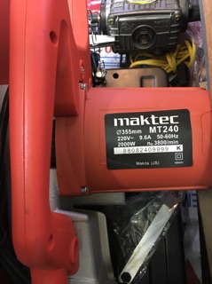 Máy cắt sắt Maktec MT240