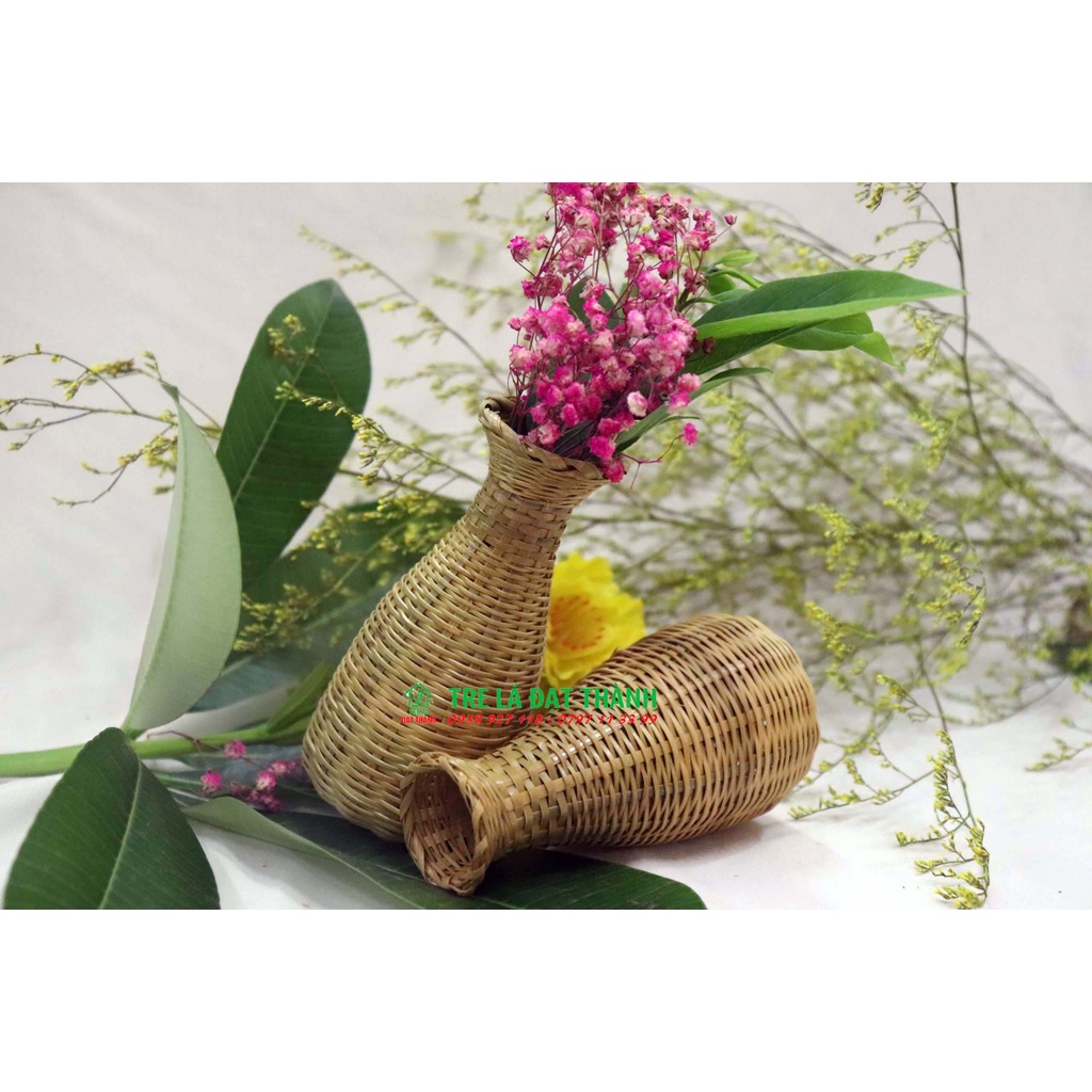 BÌNH HOA CAO MINI DÙNG ĐỂ CẮM HOA , TRANG TRÍ XINH XẮN.