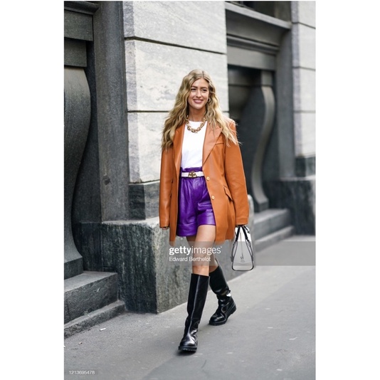 BOOTS ĐEN DA XỊN SÒ!