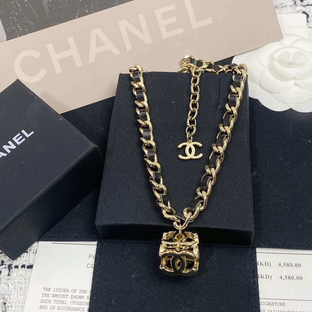 Dây chuyền 𝐶ℎ𝑎𝑛𝑒𝑙 CN cao cấp phong cách unisex thời thượng