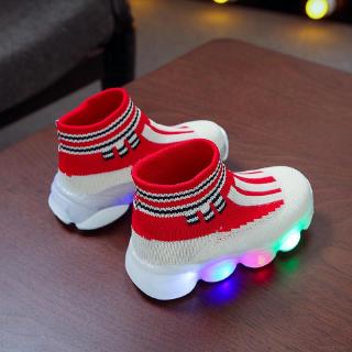 Giày Sneaker đế chống trượt cho bé