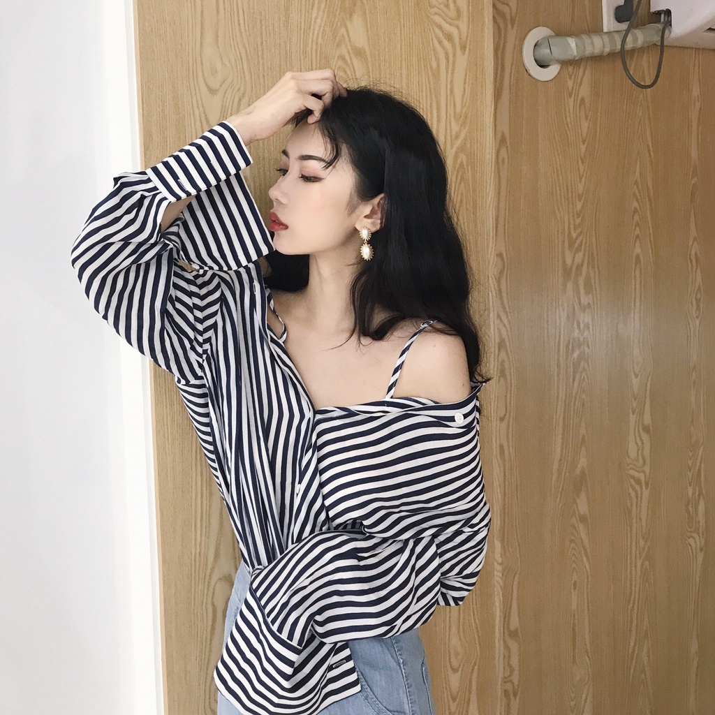 Áo sọc trắng đen hở vai | 11 HIN