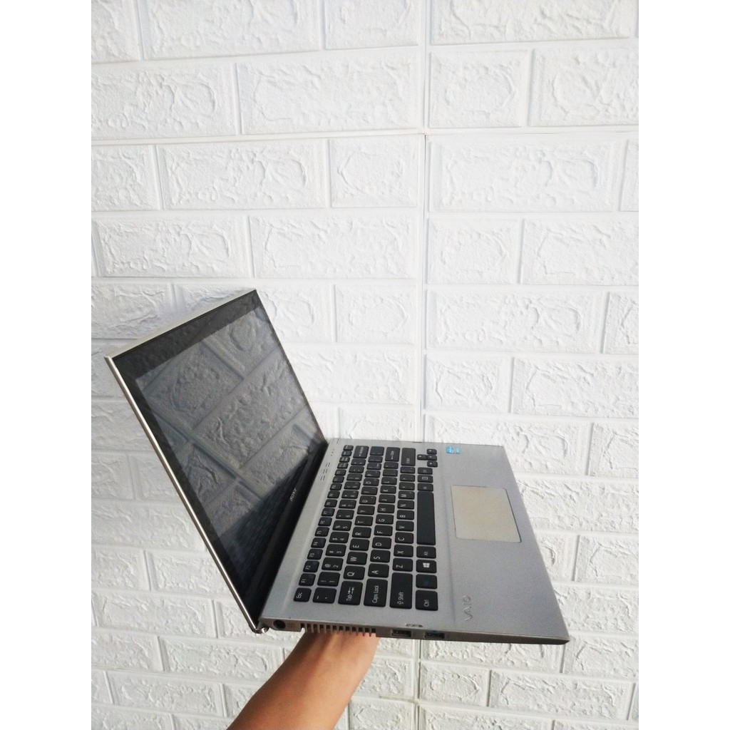 Laptop Sony vaio SVT13 dòng ultrabook siêu mỏng,Màn cảm ứng,Bàn phím sáng, siêu nhẹ, siêu nhanh khỏe | BigBuy360 - bigbuy360.vn