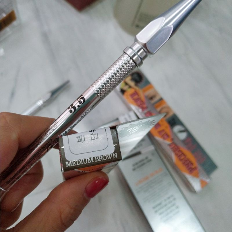 Chì kẻ mày không trôi Benefit precisely my brow eyebrow pencil