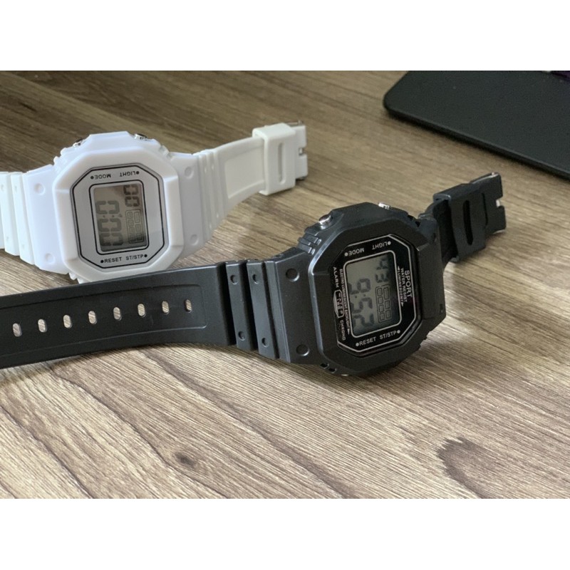Đồng hồ điện tử Nam Nữ SPORTS dây cao su chống nước tốt | BigBuy360 - bigbuy360.vn