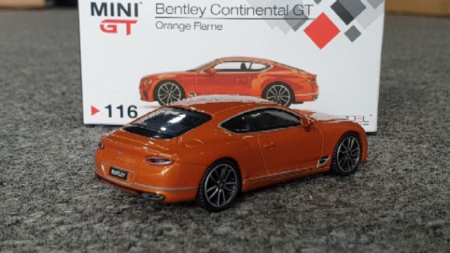 Xe Mô Hình Bentley Continental GT 1:64 MiniGT ( Cam )